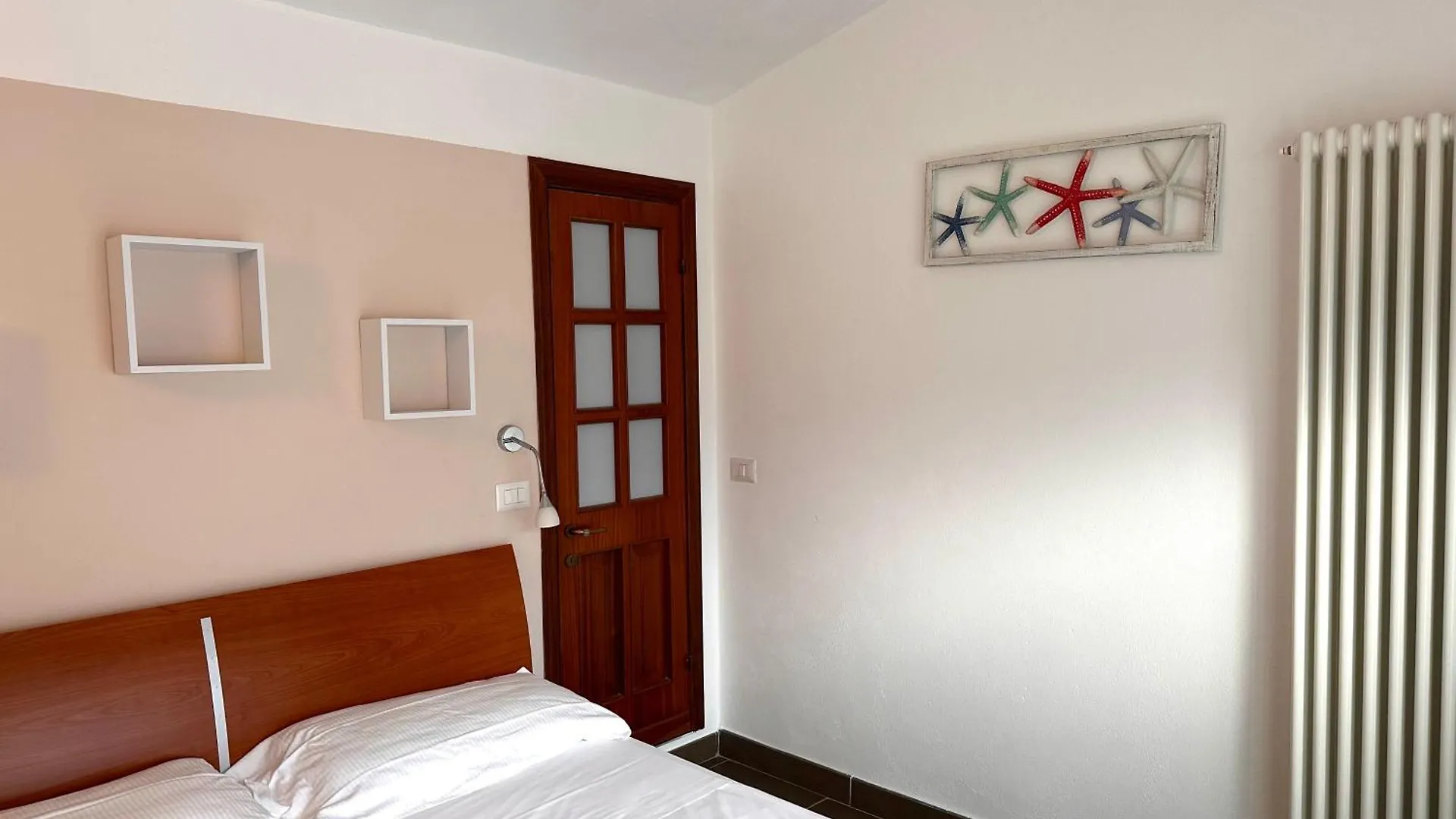 Guest house Marina Vernazza Design Rooms