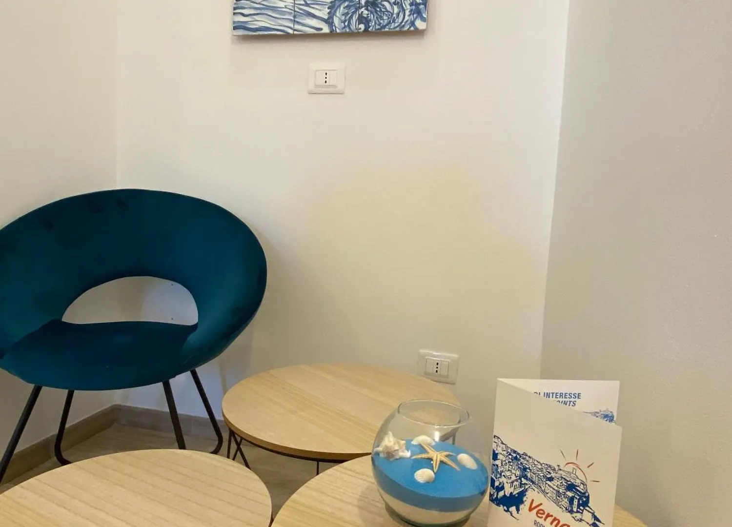 Marina Vernazza Design Rooms 0*,