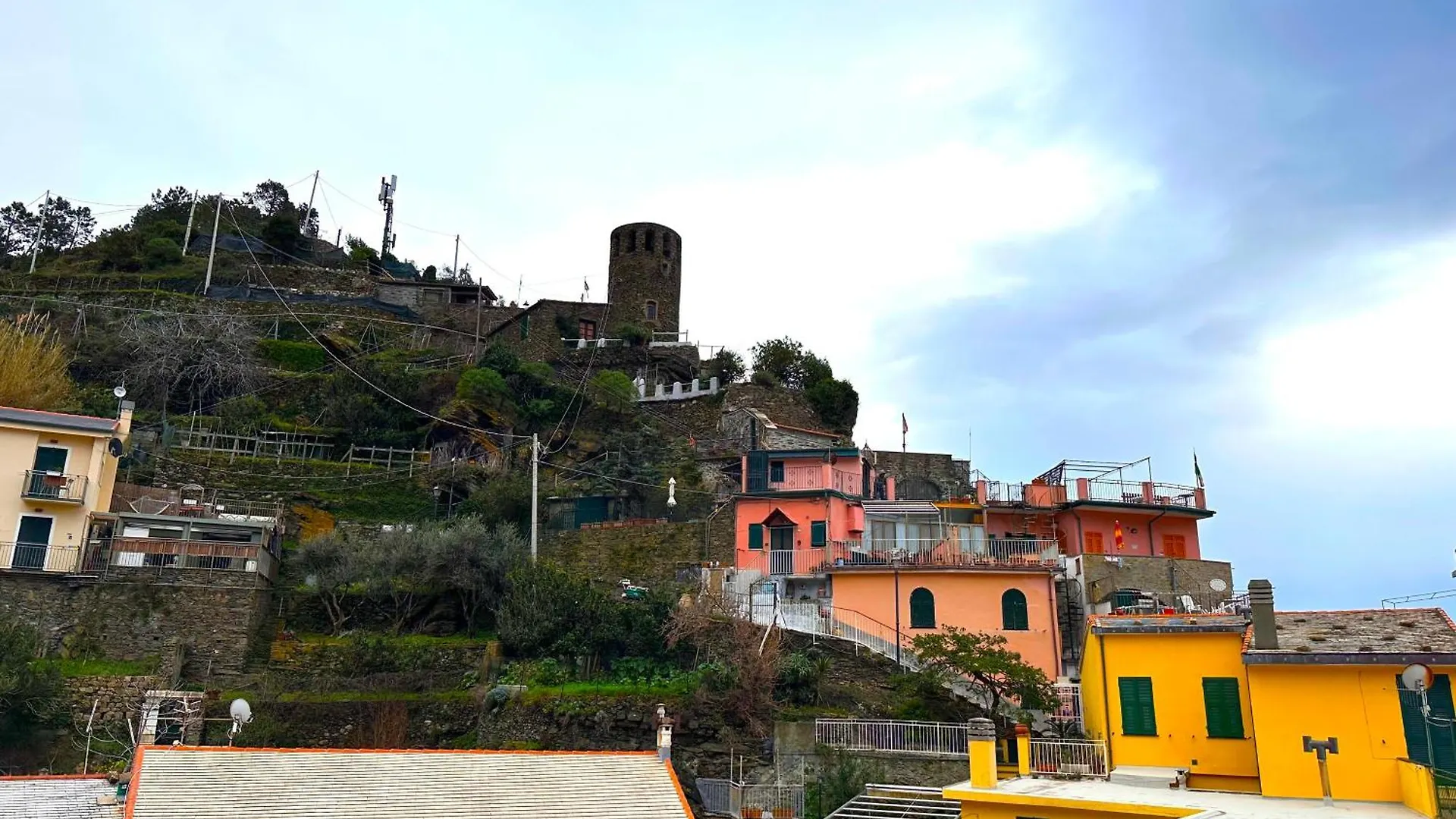 Marina Vernazza Design Rooms